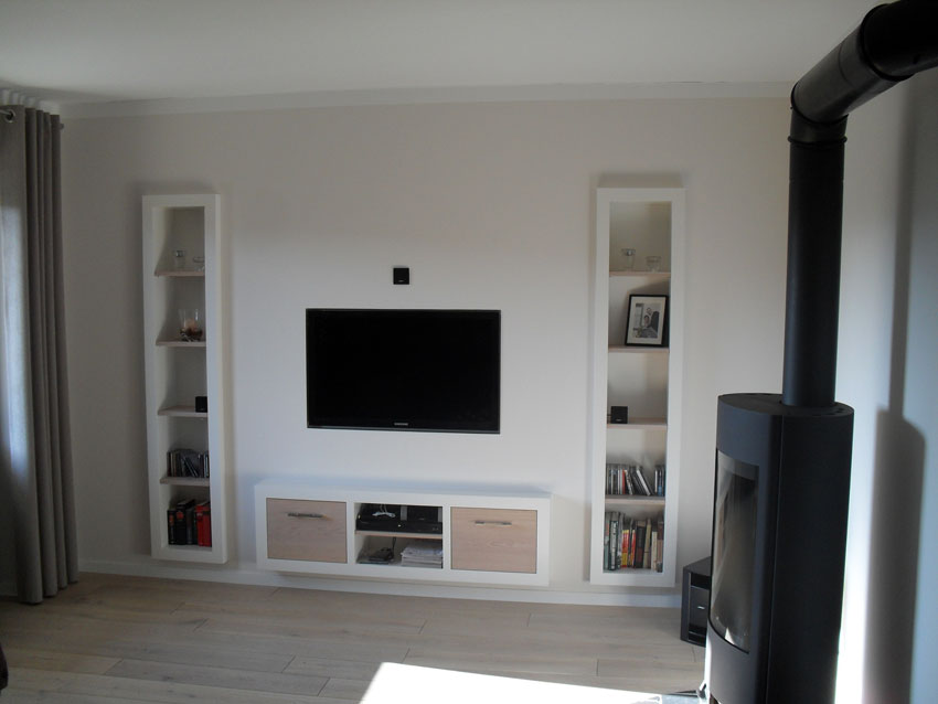 Schränke, Regale, TV-Fronten und sonstige Möbel von Tischlerei Breidenbach und Flocke