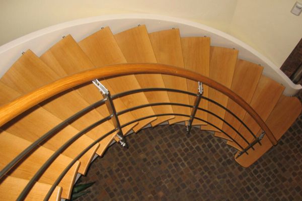 Wendeltreppen als Leistung der Tischlerei Breidenbach und Flocke
