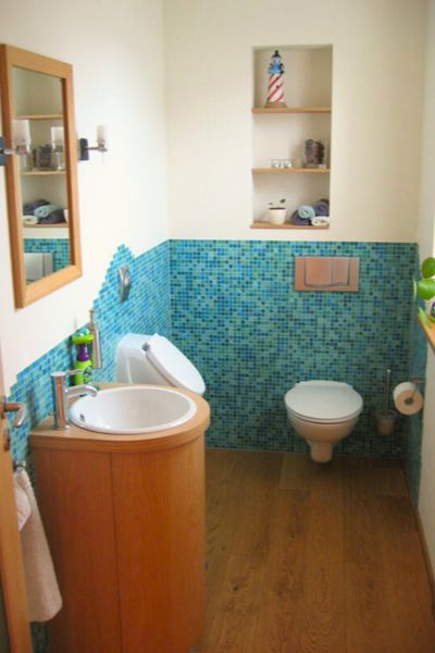 Individuelle Anfertigung von Badmöbeln, Badezimmerschränken, Waschbeckenunterschränken, Regale für das Badezimmer als Leistung der Tischlerei Breidenbach und Flocke aus Marsberg-Meerhof