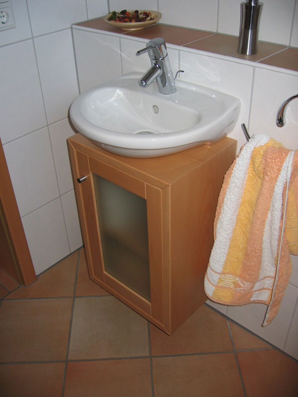 Badmöbel - individuell gefertigt durch die Tischlerei Breidenbach & Flocke aus Marsberg-Meerhof