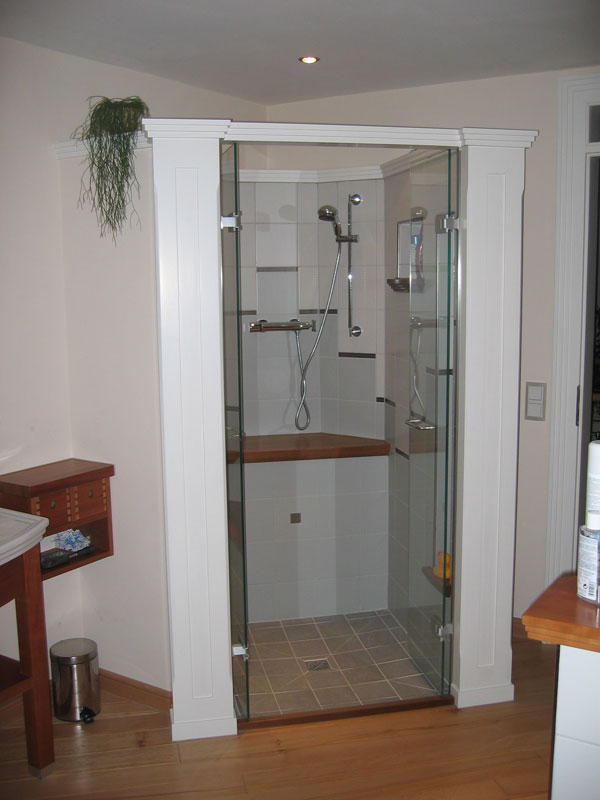 Badmöbel - individuell gefertigt durch die Tischlerei Breidenbach & Flocke aus Marsberg-Meerhof