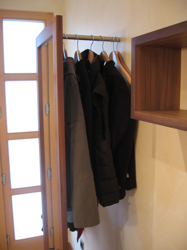 Individuell gefertigte Garderobe der Tischlerei Breidenbach und Flocke aus Marsberg - Meerhof