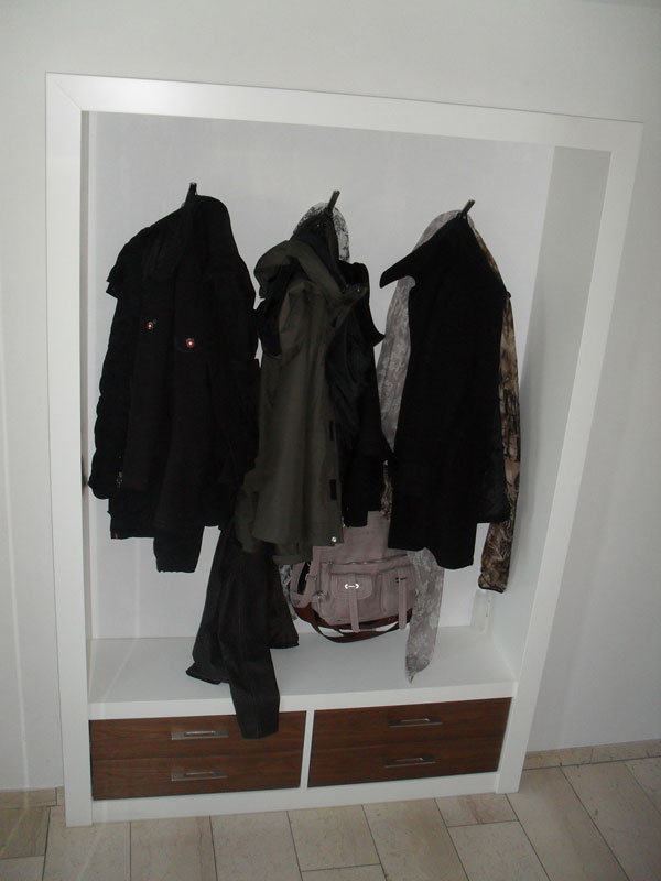 Individuell gefertigte Garderobe der Tischlerei Breidenbach und Flocke aus Marsberg - Meerhof