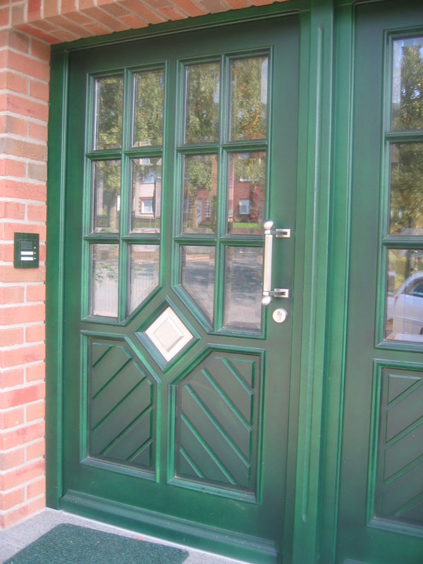 Individuell gefertigte Haustür der Tischlerei Breidenbach und Flocke aus Marsberg-Meerhof